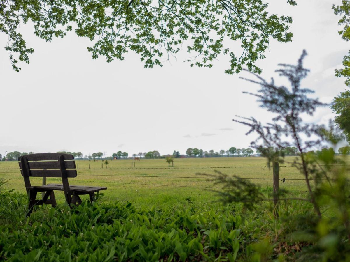 Cosy Holiday Home With Terrace Near Natural Park In Lemele ภายนอก รูปภาพ